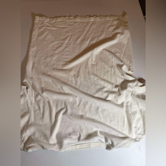 Gucci
T-shirt
MInternational
Very good condition
White, Cotton See measurements - Picture 3 of 9